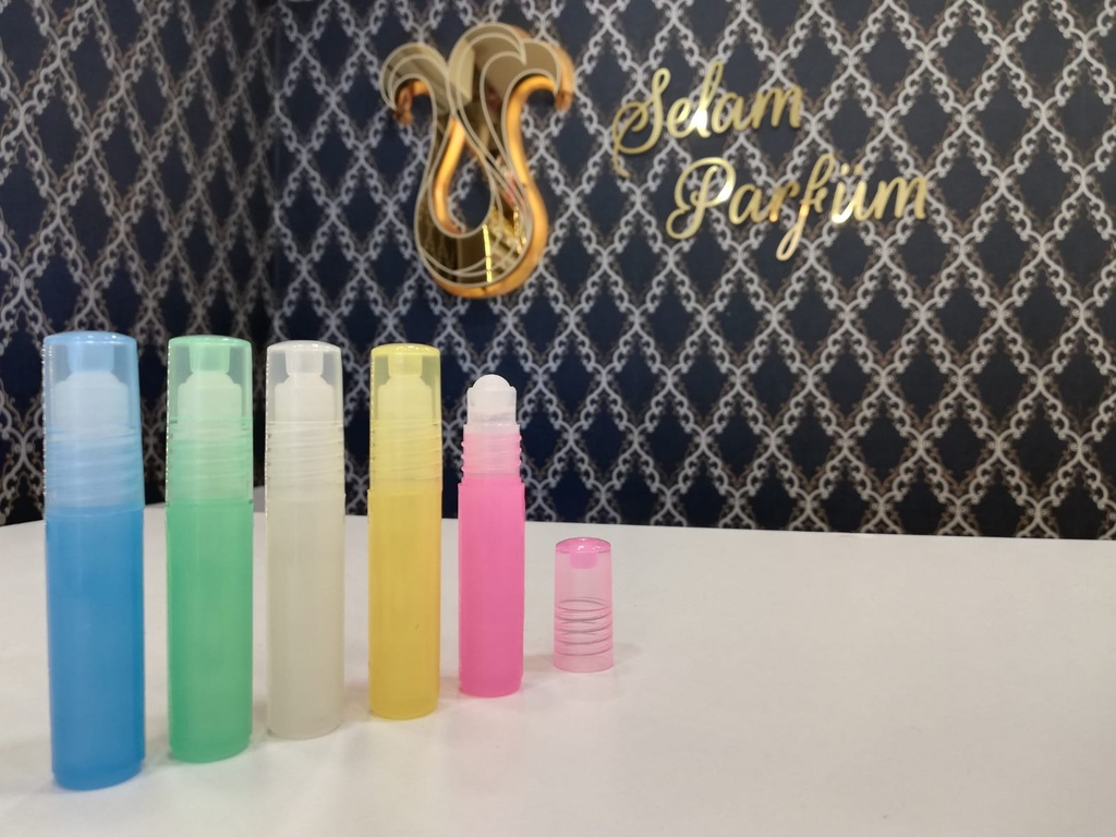 رول بلاستيك ملون 2.5 مل | 120 ق